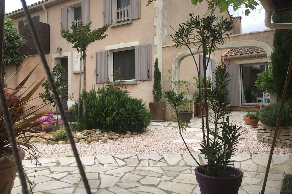 Photo of Outdoor in Jonquerettes