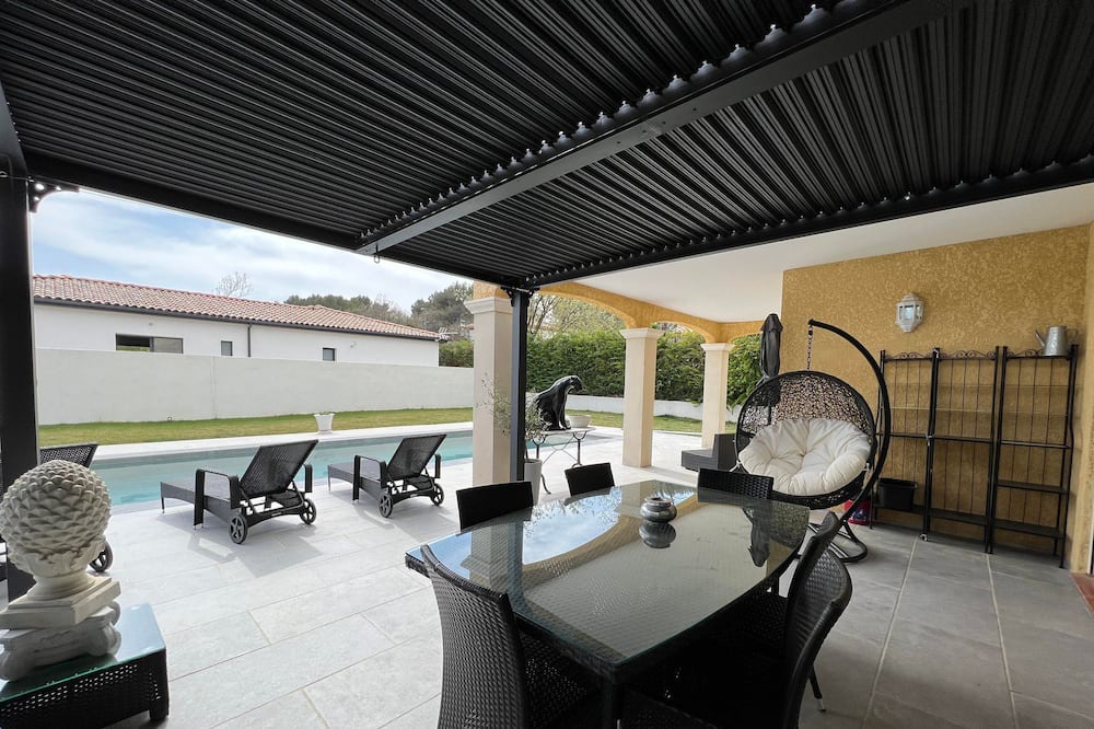 Photo of Patio Balcony in La Roque-d'Antheron
