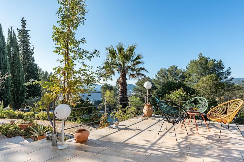 Photo of Outdoor in La Bouilladisse