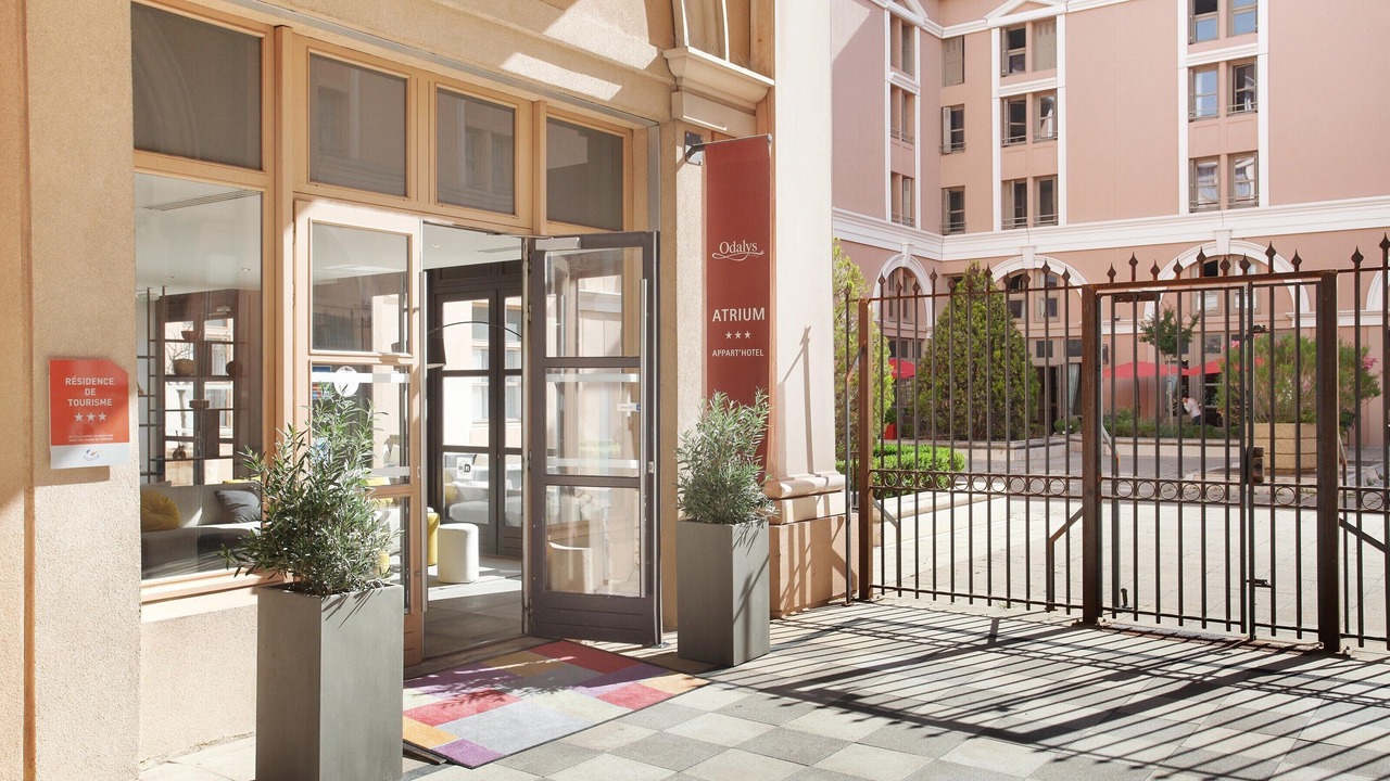 Photo of Outdoor in Couronne Urbaine