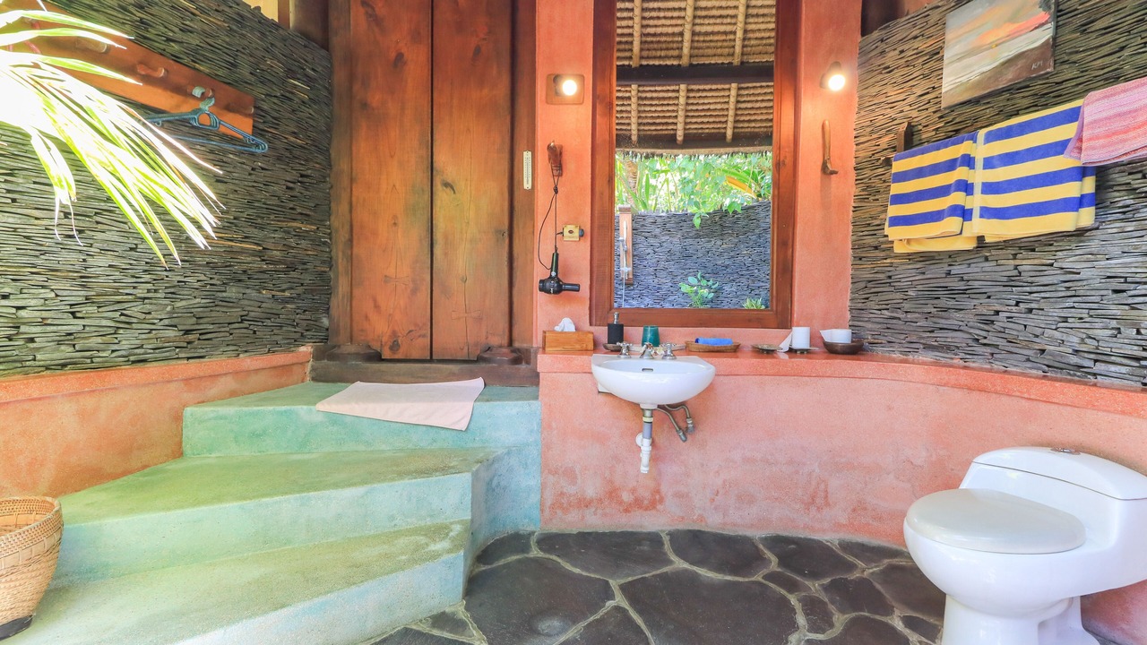 Photo of Bathroom in Bukti