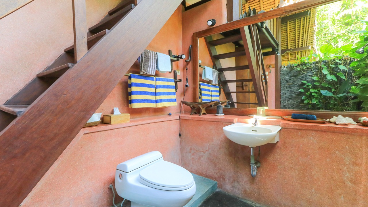 Photo of Bathroom in Bukti