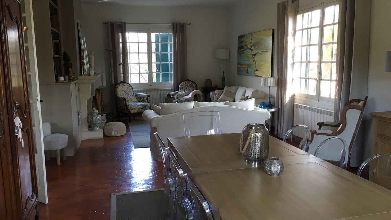 Photo of Livingroom in Charleval