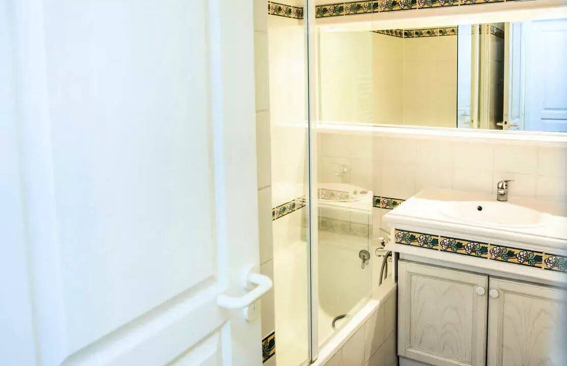 Photo of Bathroom in Pont Royal