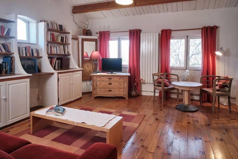 Photo of Livingroom in Sigonce