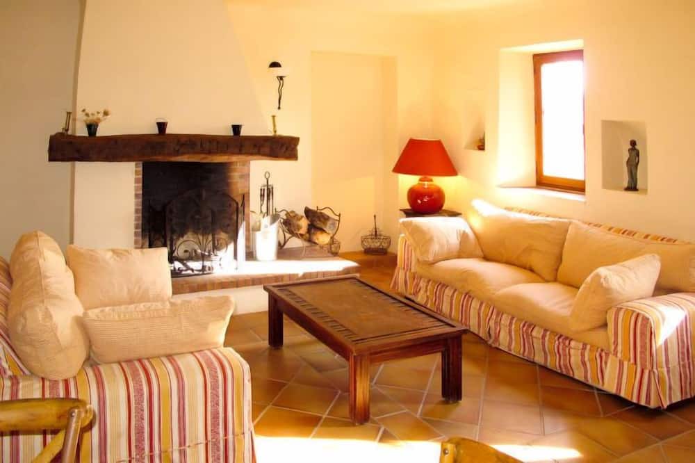 Photo of Livingroom in Ollieres