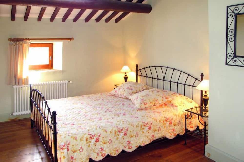 Photo of Bedroom in Ollieres