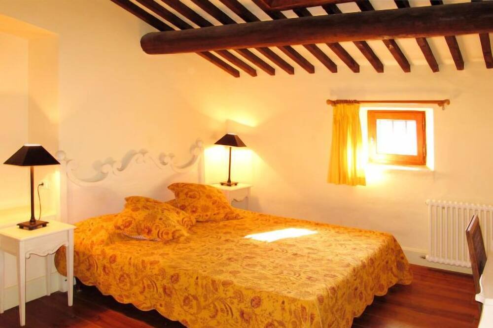 Photo of Bedroom in Ollieres