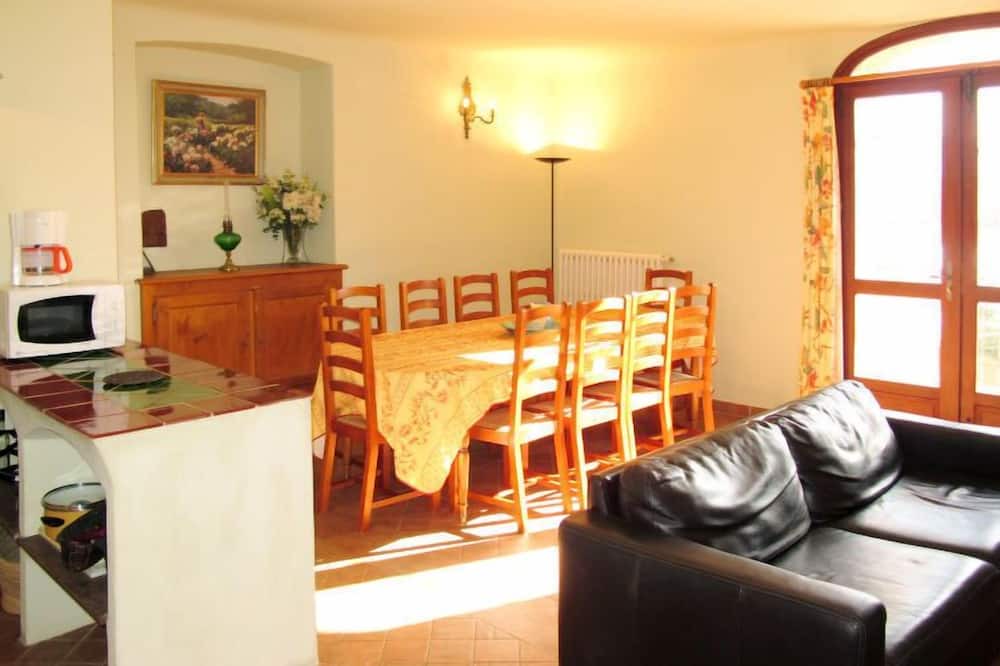 Photo of Livingroom in Ollieres