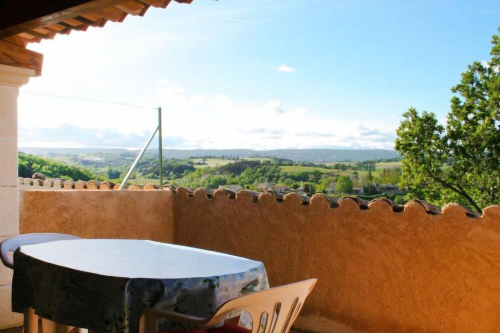 Photo of Patio Balcony in Niozelles