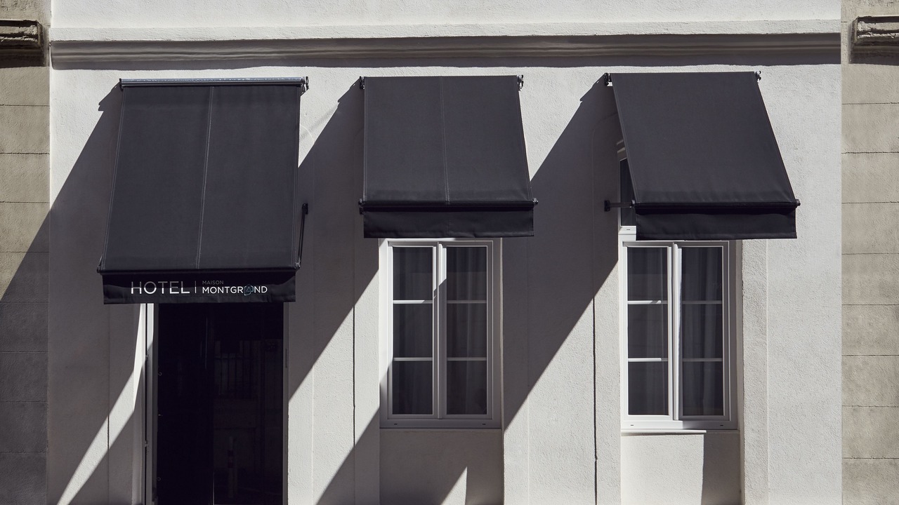 Photo of Outdoor in Palais de justice