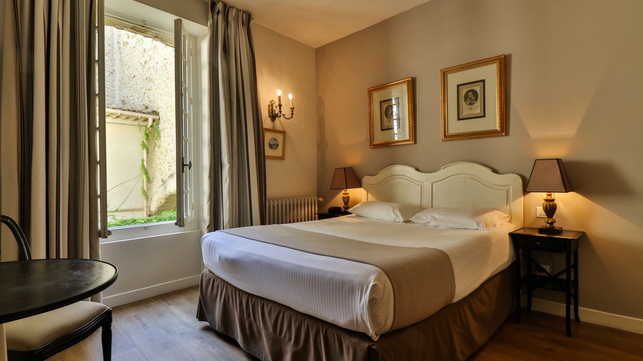 Photo of Bedroom in Visan