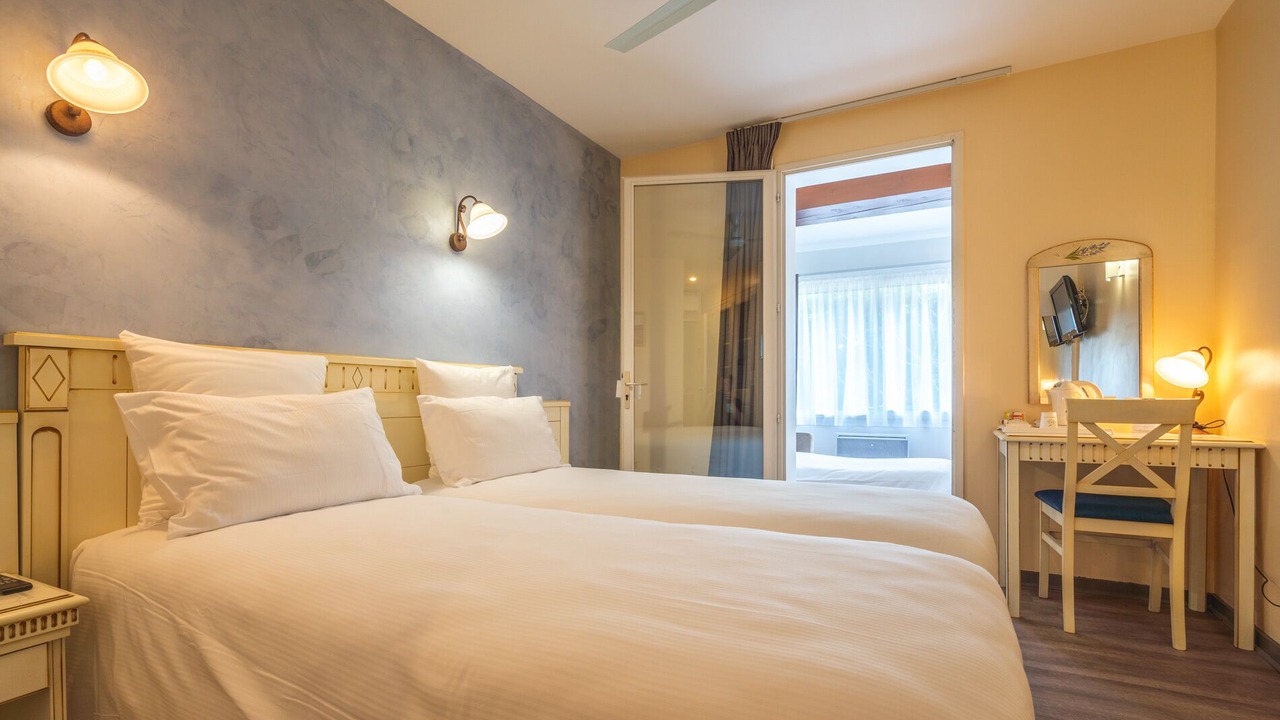 Photo of Bedroom in Cadenet