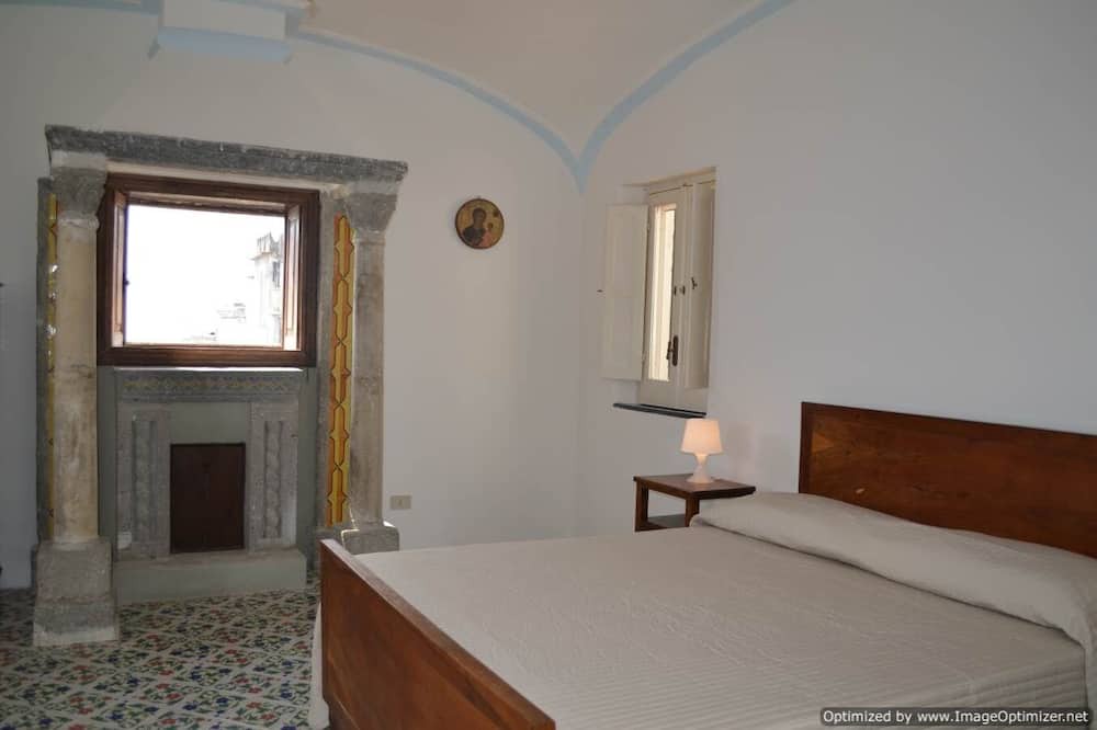 Photo of Bedroom in Scala
