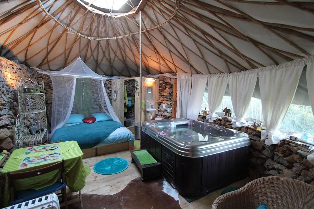 Photo of Bedroom in Saint-Maximin-la-Sainte-Baume