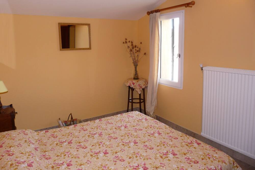 Photo of Bedroom in Ollieres