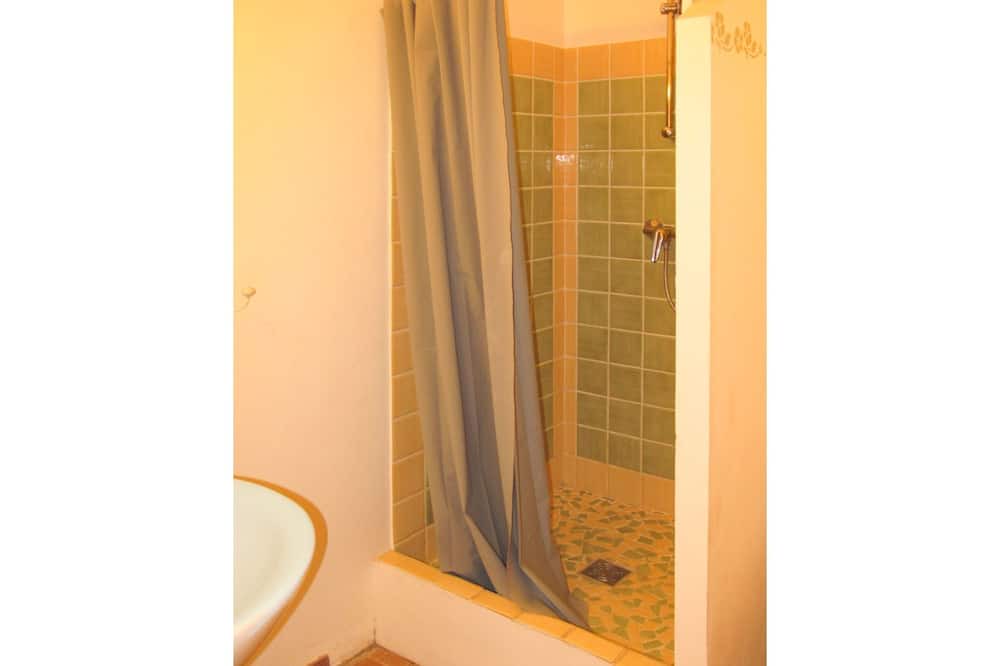 Photo of Bathroom in Ollieres
