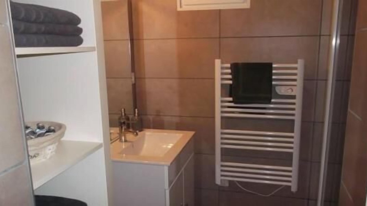 Photo of Bathroom in Grans