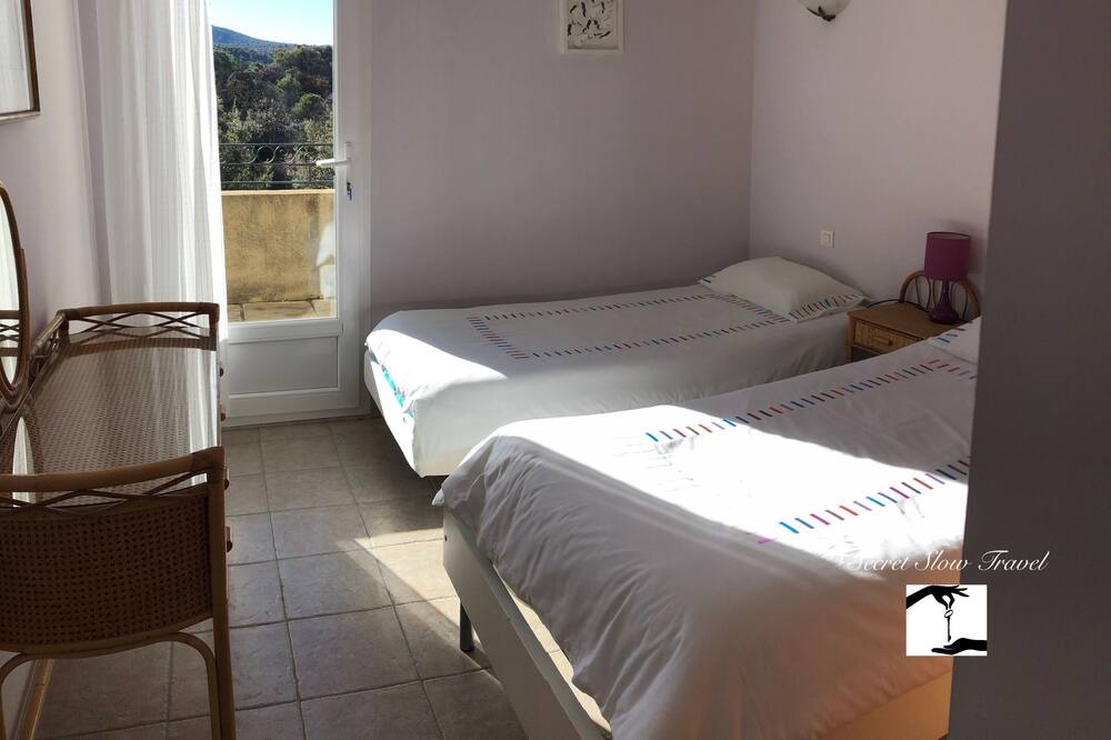 Photo of Bedroom in Venasque