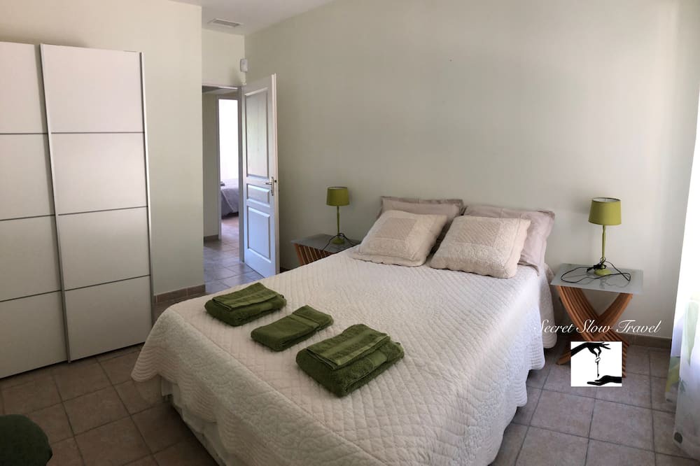 Photo of Bedroom in Venasque