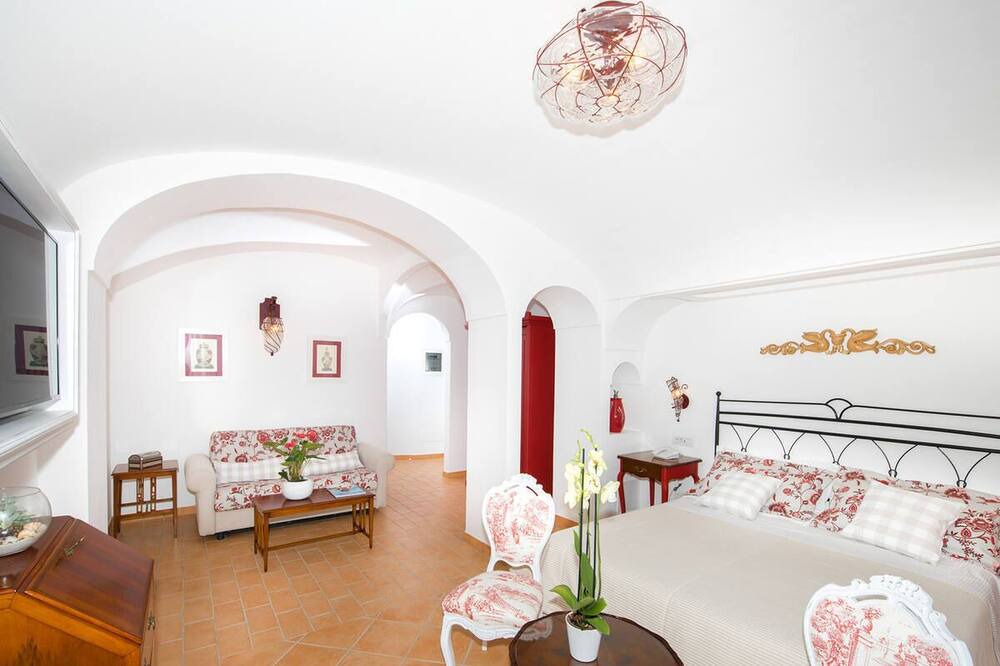 Photo of Bedroom in Path of the Gods