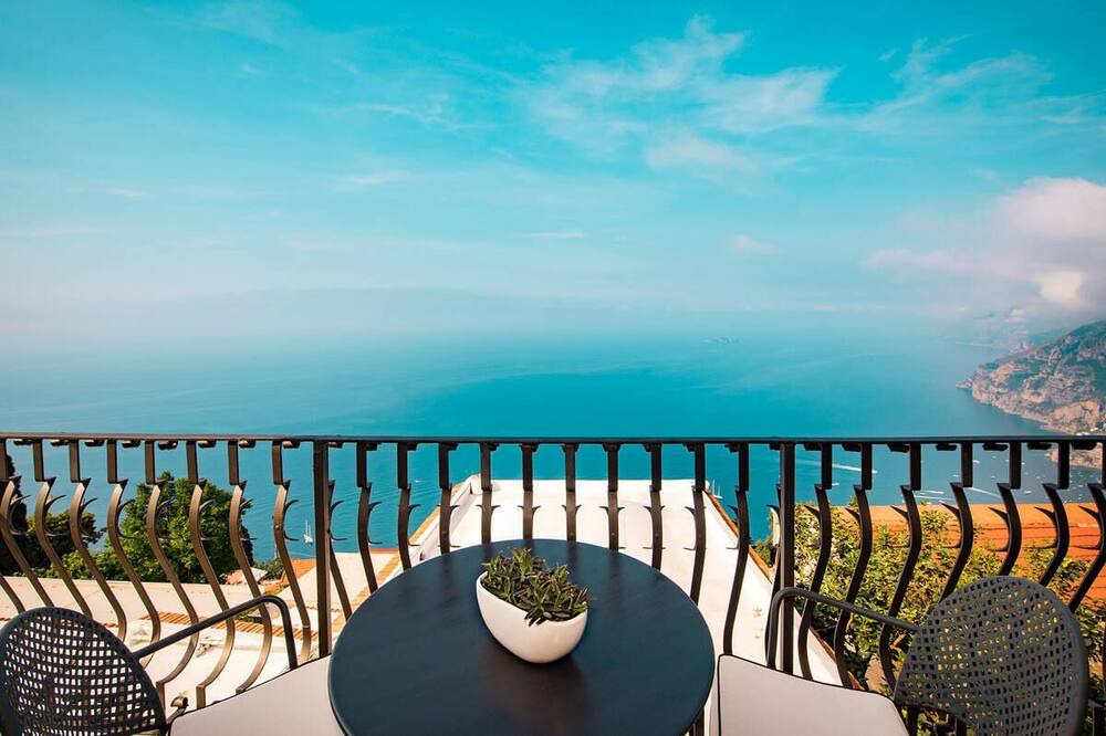 Photo of Patio Balcony in Path of the Gods