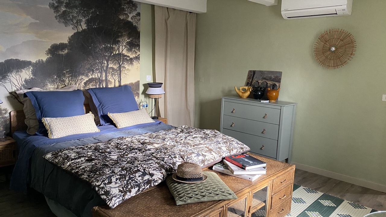 Photo of Bedroom in Roaix