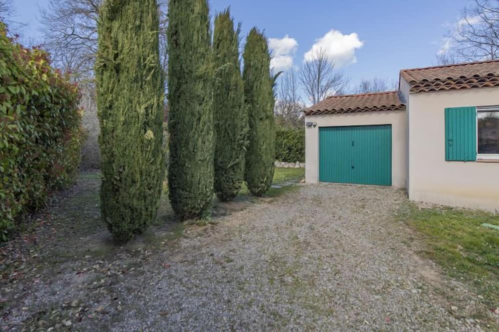 Photo of Outdoor in Pierrevert