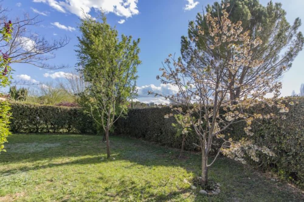 Photo of Outdoor in Pierrevert