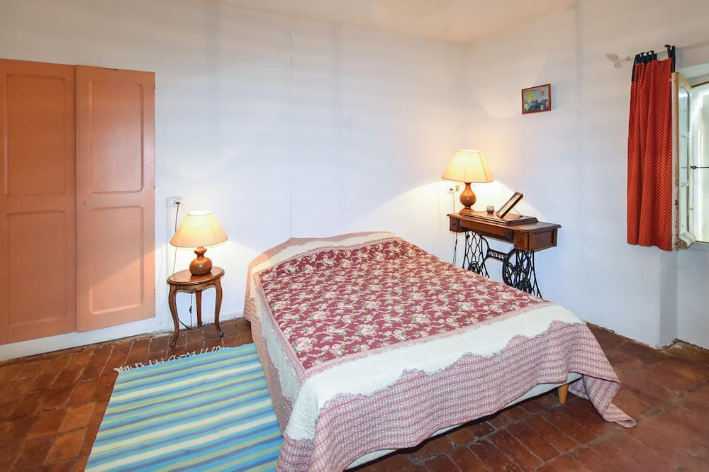 Photo of Bedroom in Cairanne