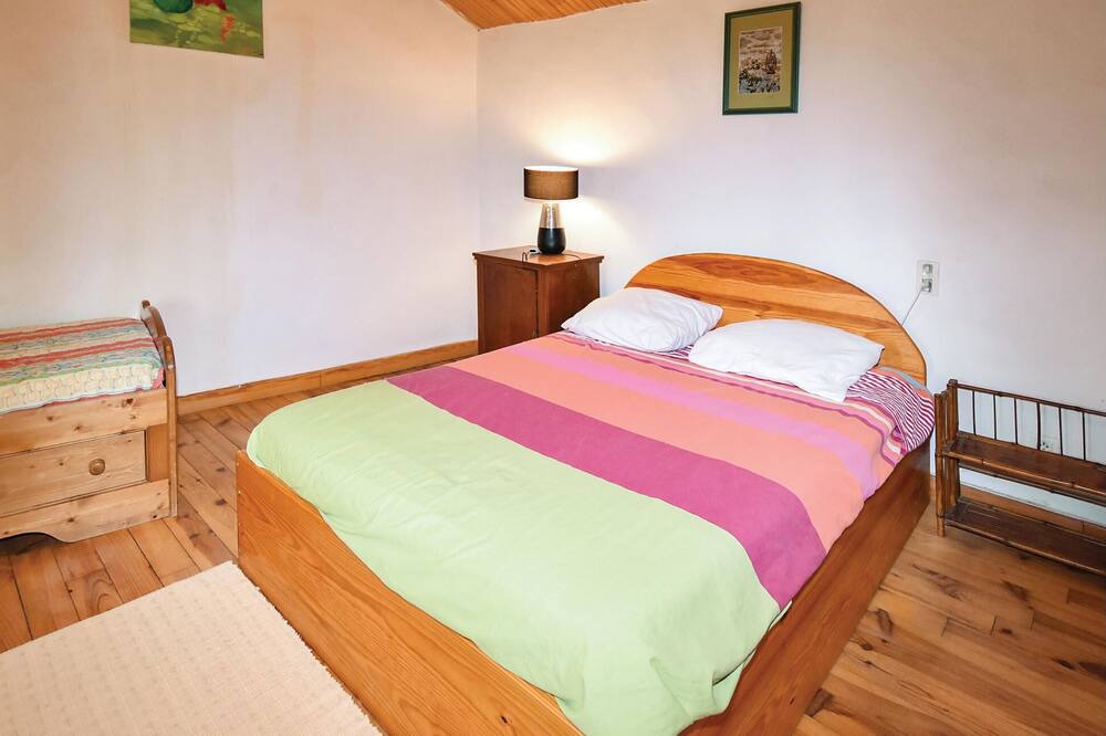 Photo of Bedroom in Cairanne