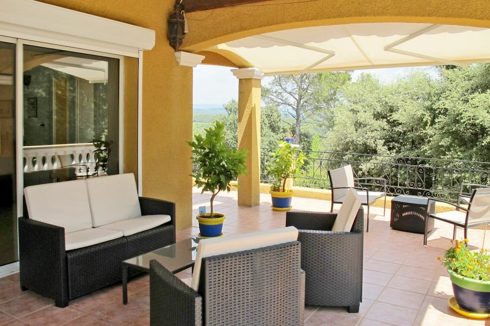 Photo of Bedroom in Montfort-sur-Argens