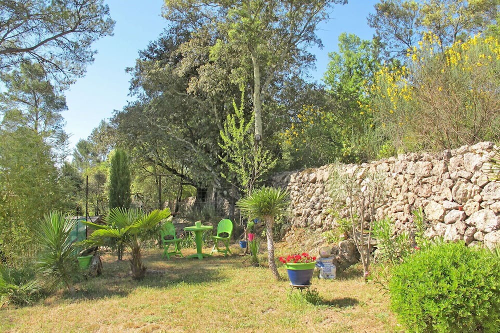 Photo of Others in Montfort-sur-Argens