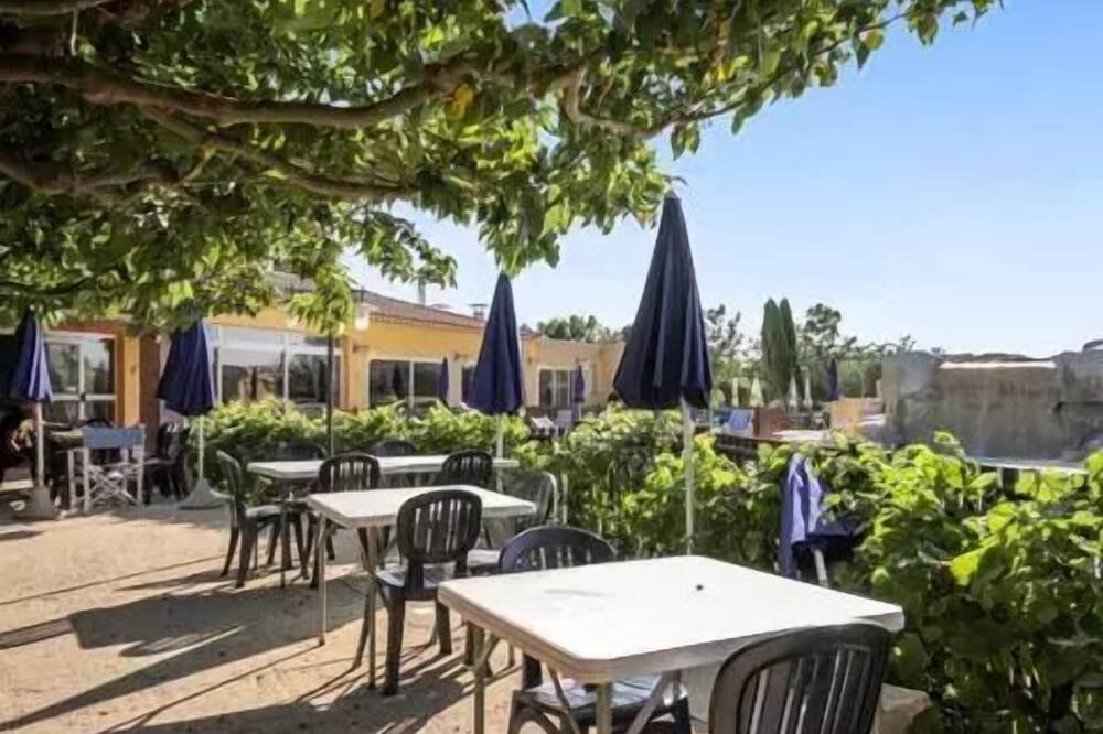 Photo of Outdoor in Courthezon