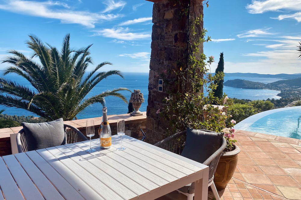 Photo of Patio Balcony in Le Rayol