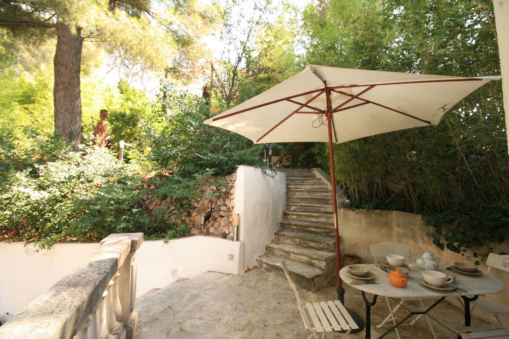 Photo of Patio Balcony in La Panouse