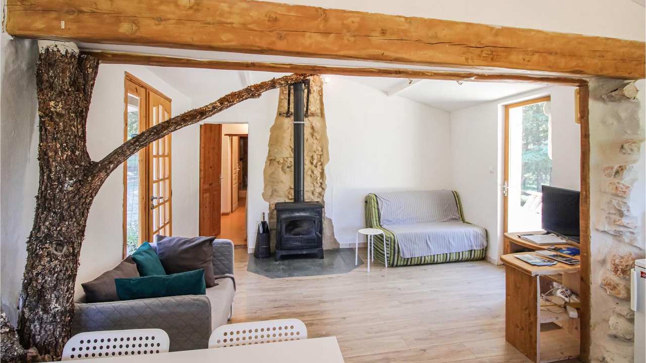 Photo of Livingroom in Sault