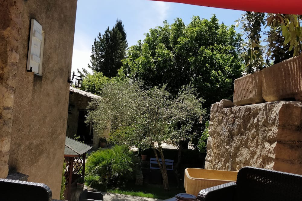 Photo of Patio Balcony in Mollans-sur-Ouveze
