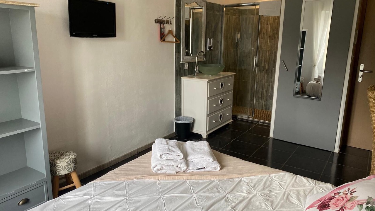 Photo of Bedroom in Peyruis