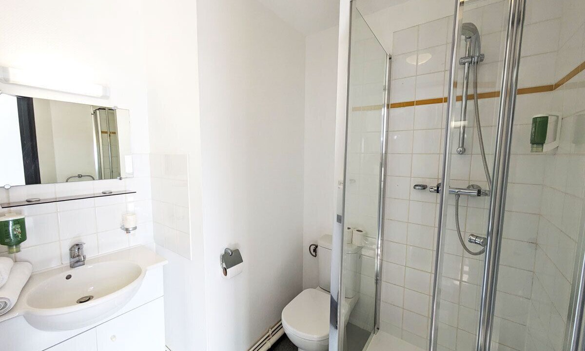 Photo of Bathroom in Sainte-Tulle