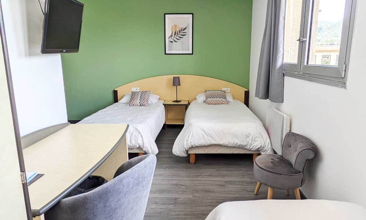 Photo of Bedroom in Sainte-Tulle