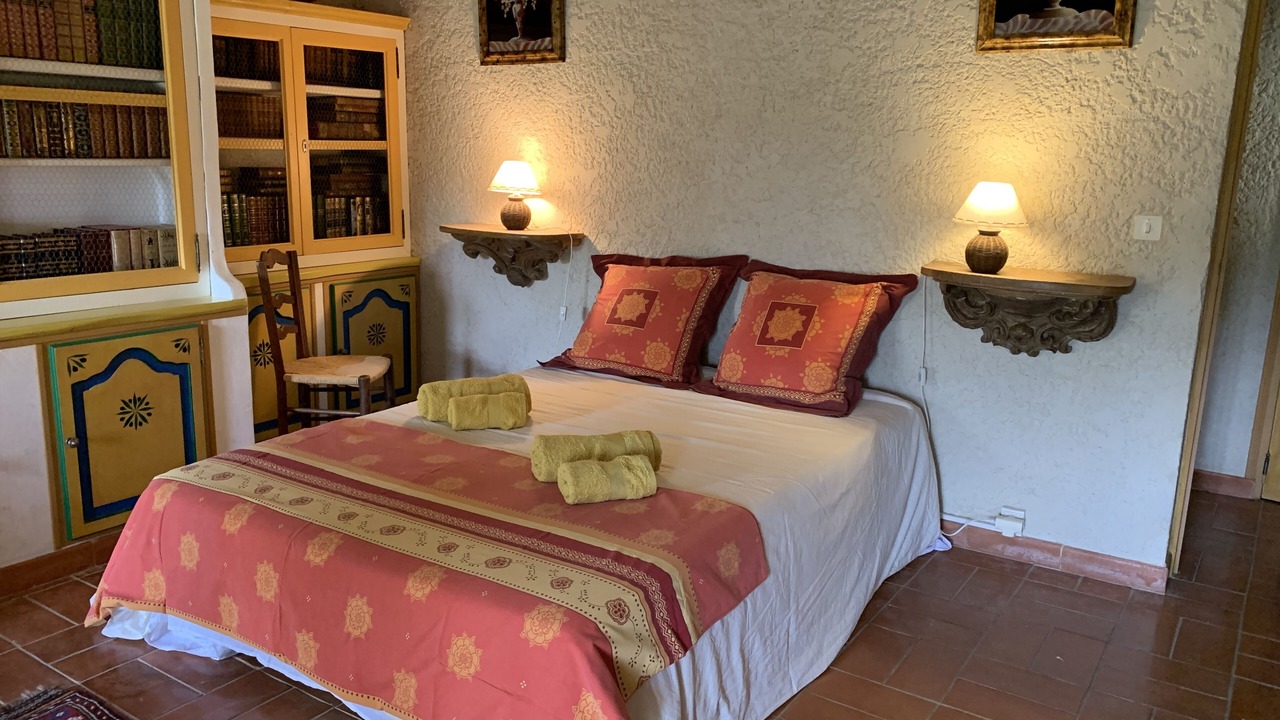 Photo of Bedroom in Flayosc