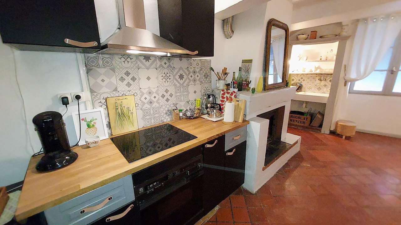 Photo of Kitchen in Regusse
