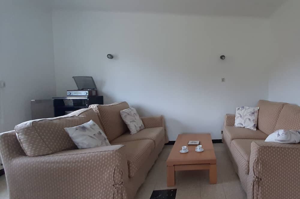 Photo of Livingroom in Tourves