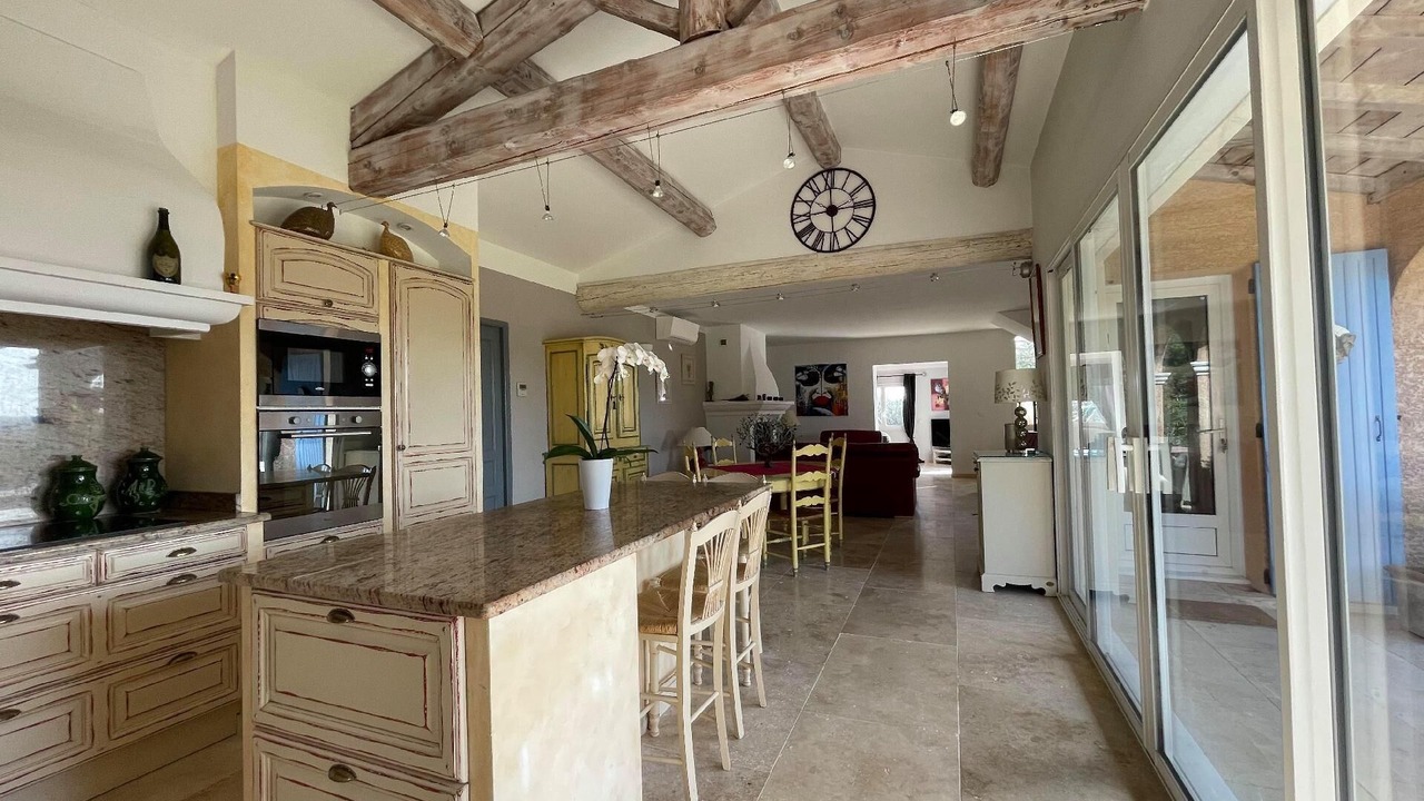 Photo of Kitchen in Roquemaure