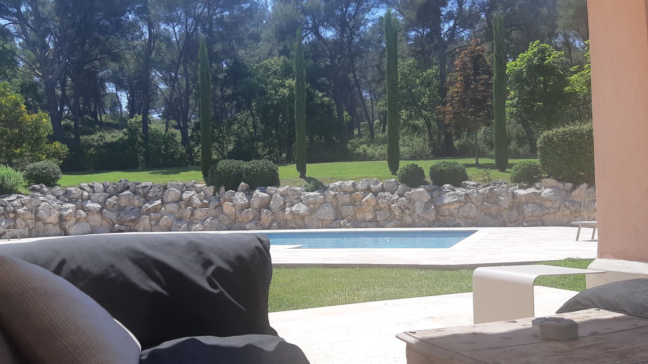 Photo of Outdoor in Cabries