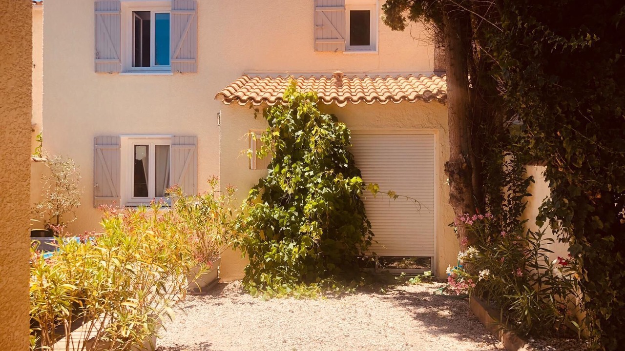 Photo of Outdoor in Vedene