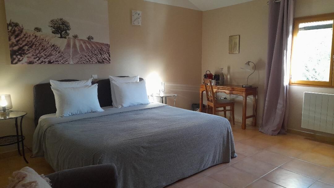 Photo of Bedroom in Salon-de-Provence
