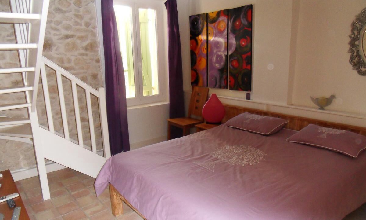 Photo of Bedroom in Venelles