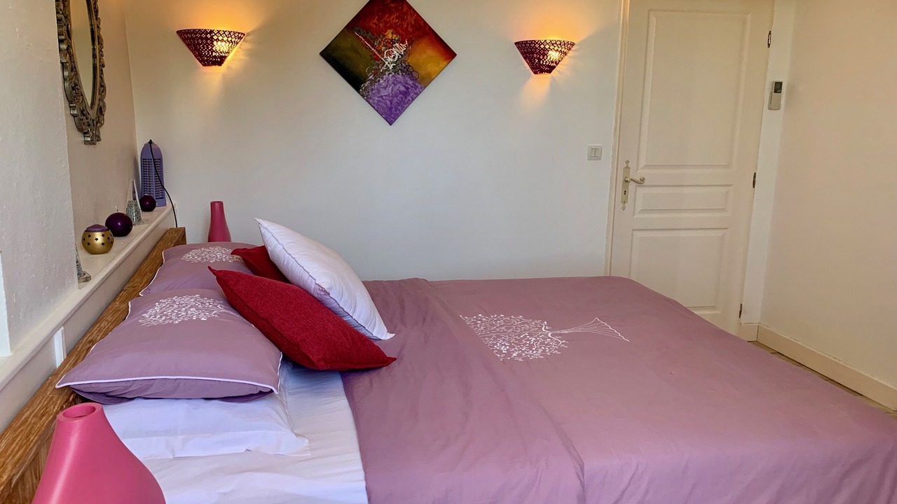 Photo of Bedroom in Venelles